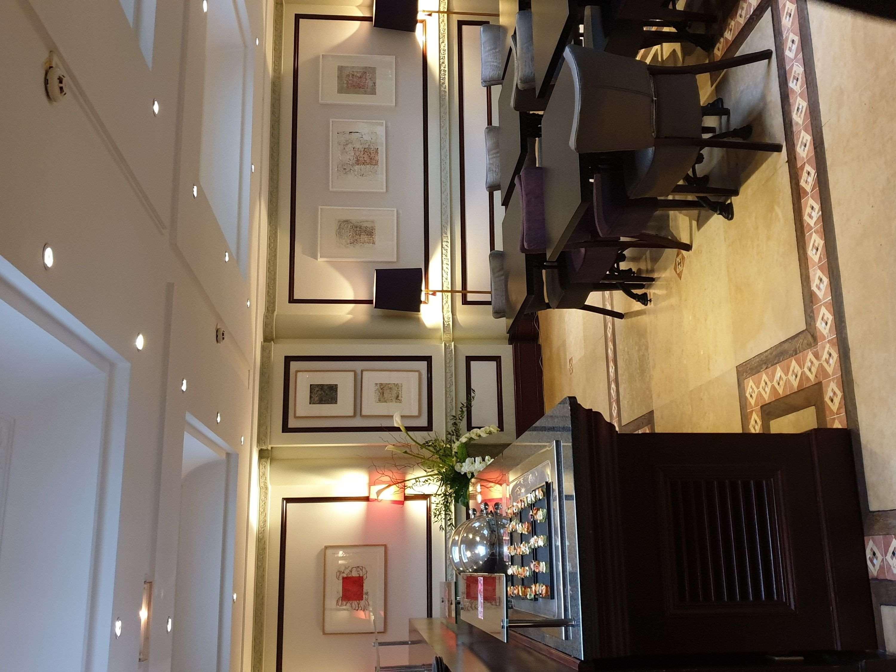 Hotel Pont Royal Párizs Kültér fotó Interior of the restaurant